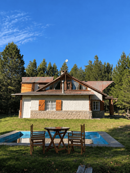 Piscina_Cipreses